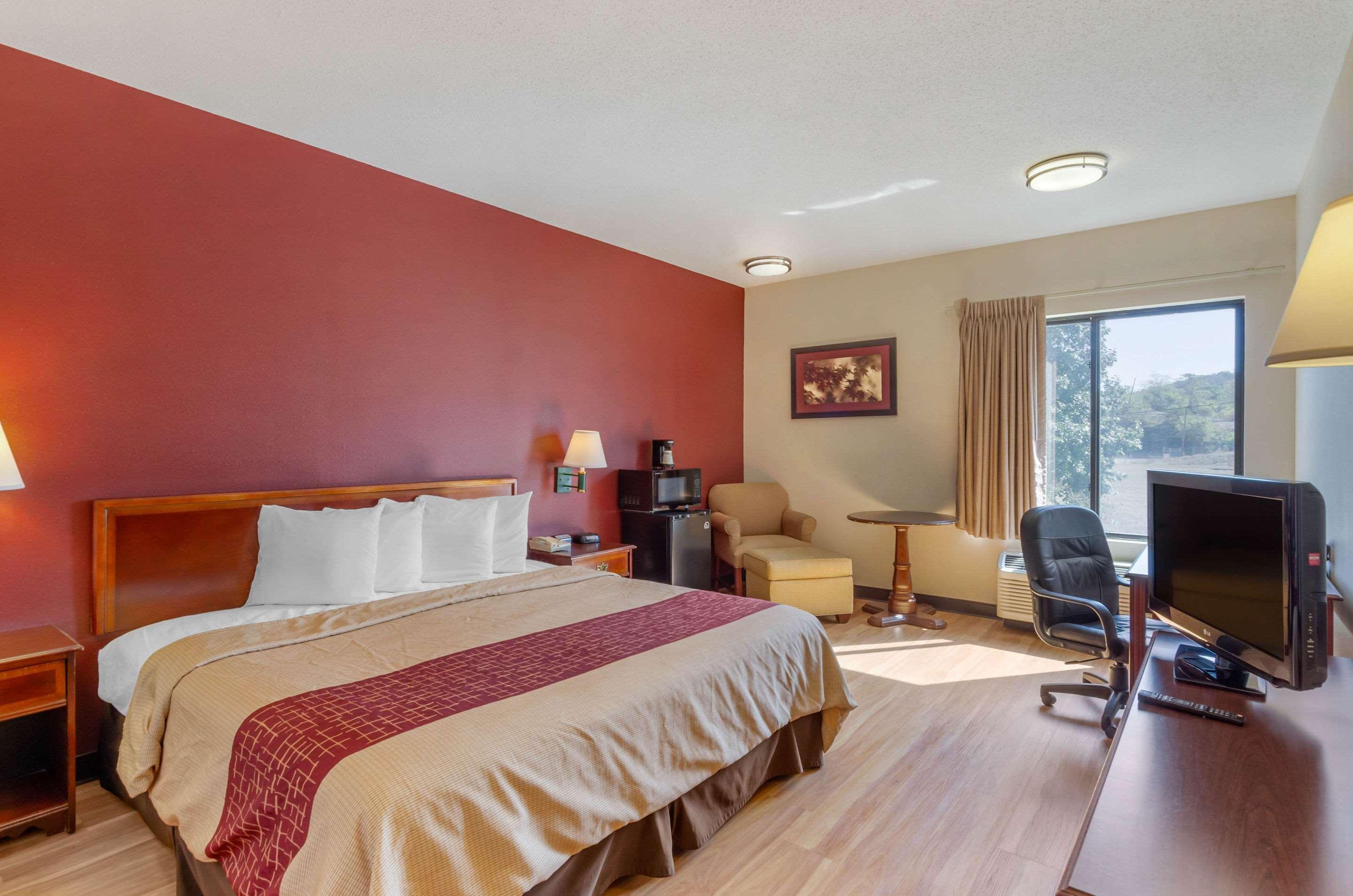 Comfort Inn & Suites Troutville - Roanoke North - Daleville Екстериор снимка