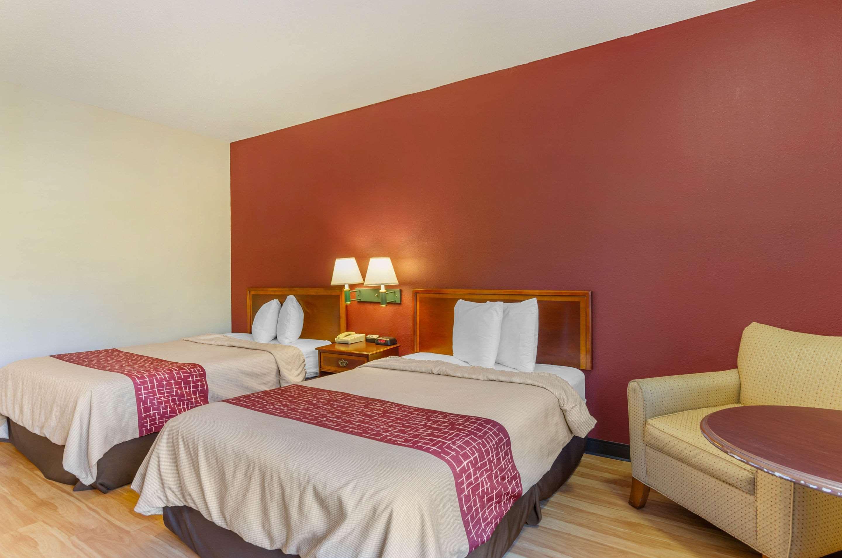 Comfort Inn & Suites Troutville - Roanoke North - Daleville Екстериор снимка